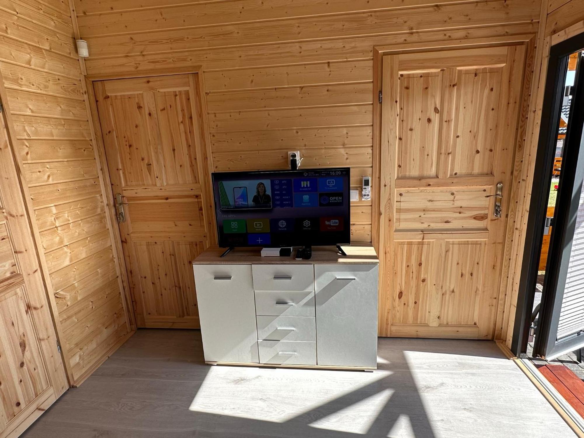 Osrodek Wczasowy Kuba Hotel Ярославец Екстериор снимка