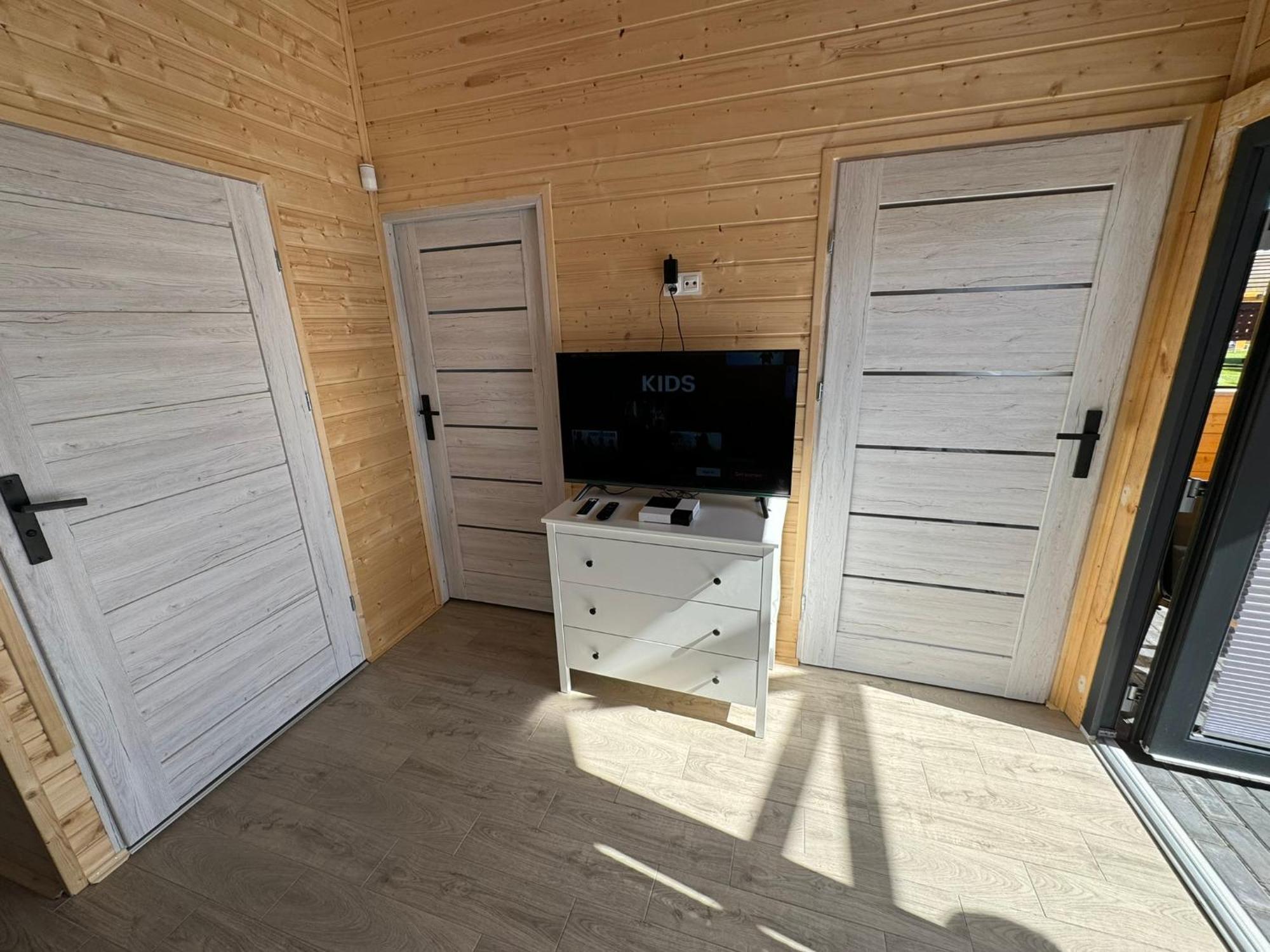 Osrodek Wczasowy Kuba Hotel Ярославец Екстериор снимка